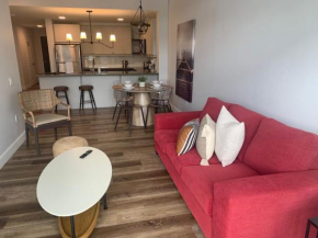 NewThe Carlyle 204 Grand Bend